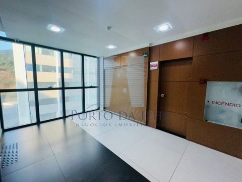 Foto Sala / Conjunto Comercial