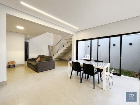 Foto Casa em Condomínio