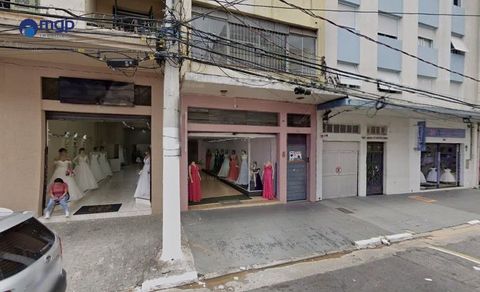 Foto Edifício Inteiro
