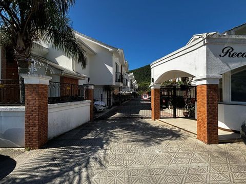 Foto Casa em Condomínio