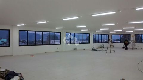 Foto Sala / Conjunto Comercial