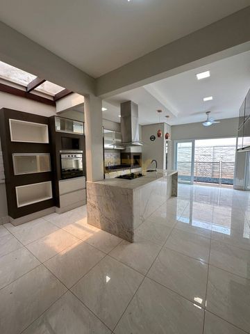 Foto Casa em Condomínio