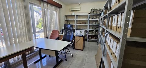 Foto Sala / Conjunto Comercial