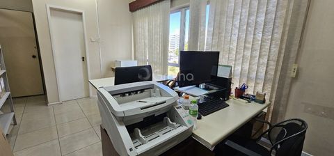 Foto Sala / Conjunto Comercial