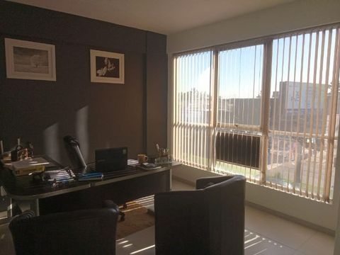 Foto Sala / Conjunto Comercial