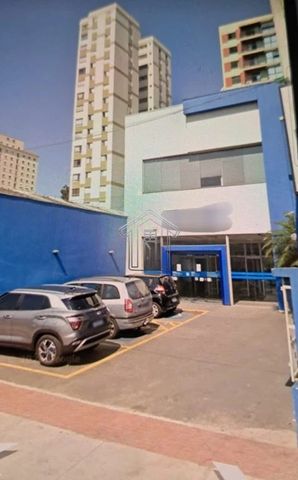Foto Edifício Inteiro