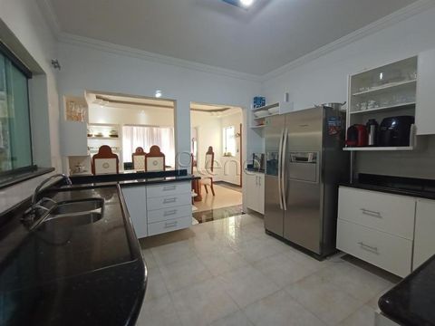 Foto Casa em Condomínio