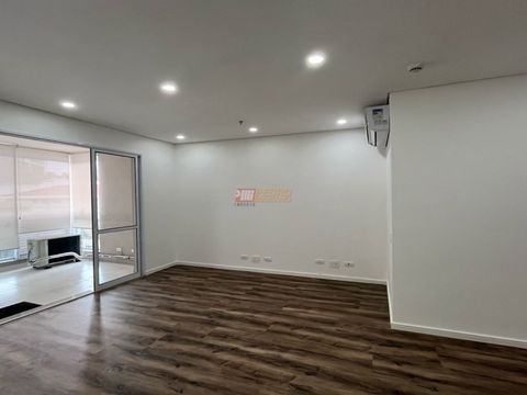 Foto Sala / Conjunto Comercial