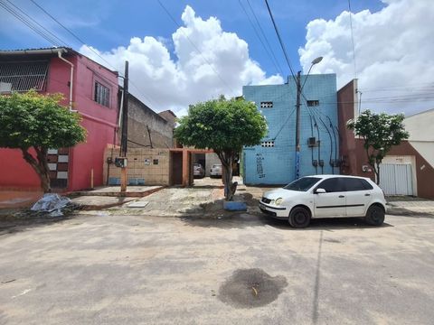 Foto Edifício Inteiro