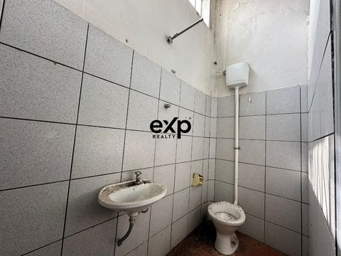 Foto Edifício Inteiro