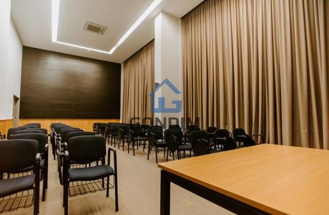 Foto Sala / Conjunto Comercial