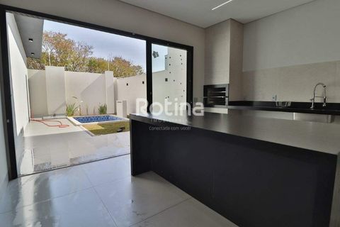 Foto Casa em Condomínio