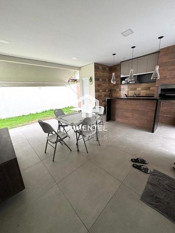 Foto Casa em Condomínio