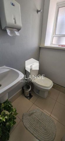 Foto Sala / Conjunto Comercial