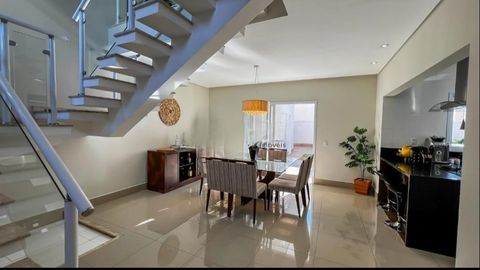 Foto Casa em Condomínio