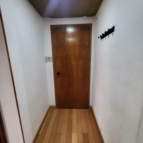 Foto Sala / Conjunto Comercial