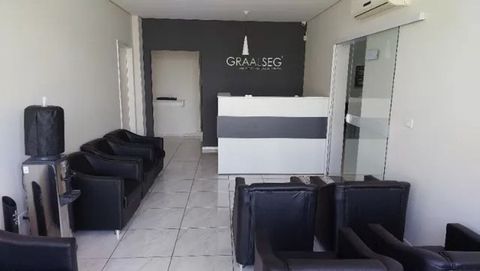 Foto Sala / Conjunto Comercial