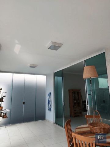 Foto Casa em Condomínio