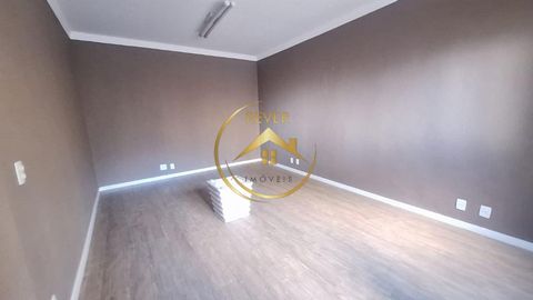 Foto Sala / Conjunto Comercial