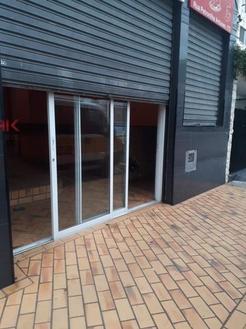 Foto Sala / Conjunto Comercial