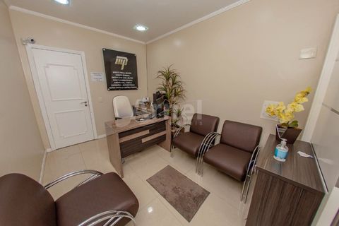 Foto Sala / Conjunto Comercial