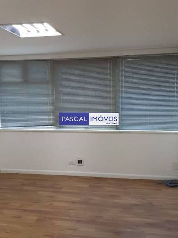 Foto Sala / Conjunto Comercial