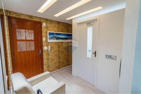 Foto Sala / Conjunto Comercial