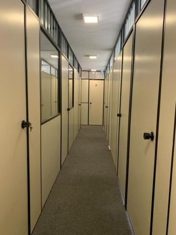 Foto Sala / Conjunto Comercial