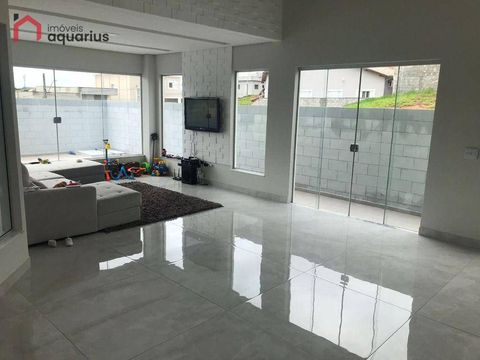 Foto Casa em Condomínio
