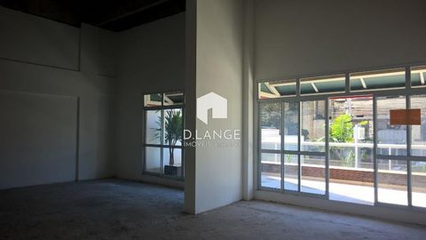 Foto Sala / Conjunto Comercial