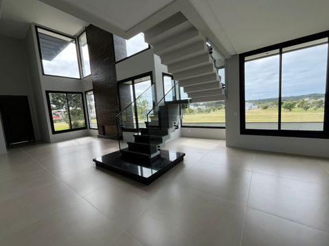 Foto Casa em Condomínio