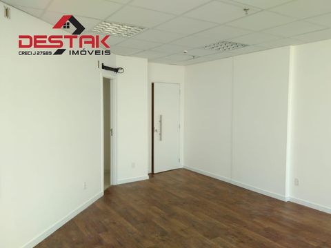 Foto Sala / Conjunto Comercial