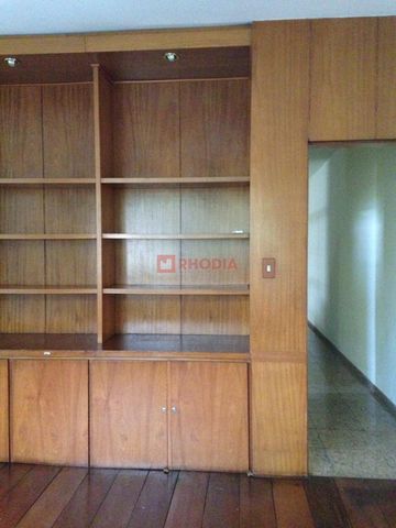 Foto Sala / Conjunto Comercial