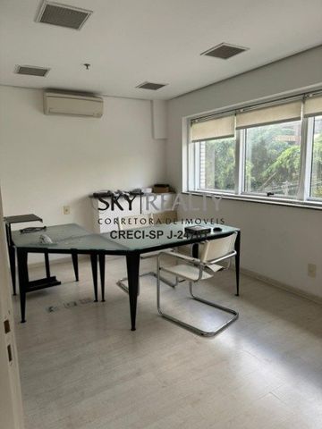 Foto Sala / Conjunto Comercial