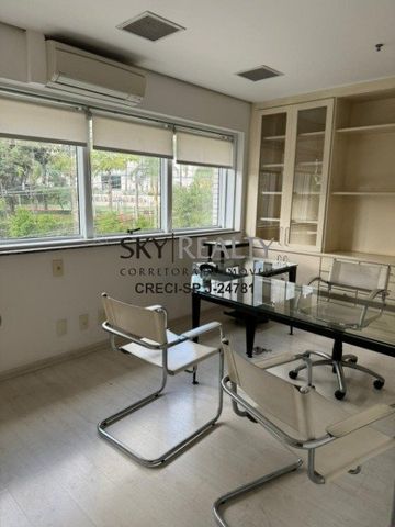 Foto Sala / Conjunto Comercial
