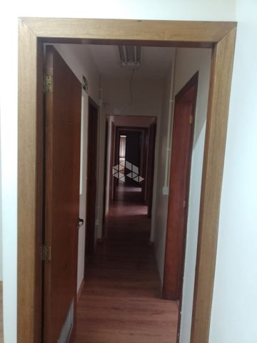 Foto Edifício Inteiro