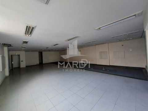 Foto Edifício Inteiro