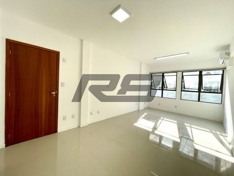 Foto Sala / Conjunto Comercial