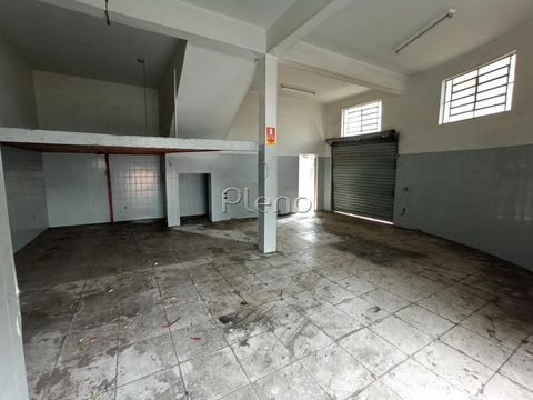 Foto Edifício Inteiro