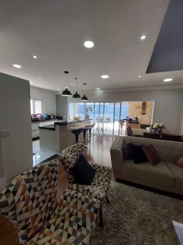 Foto Casa em Condomínio