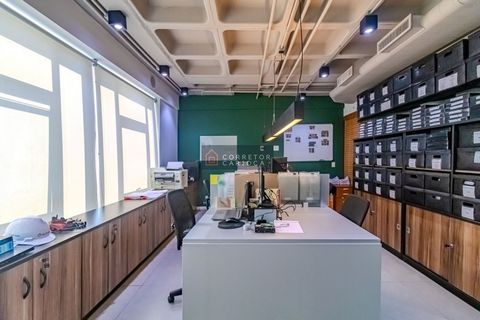Foto Sala / Conjunto Comercial
