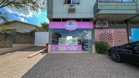 Foto Sala / Conjunto Comercial