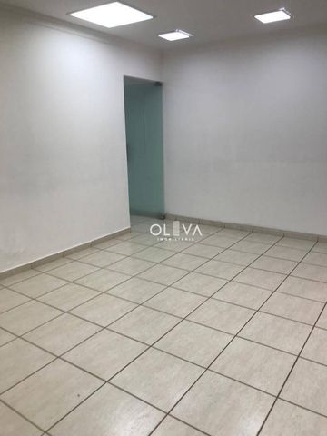 Foto Sala / Conjunto Comercial