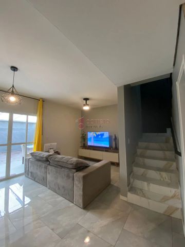 Foto Casa em Condomínio
