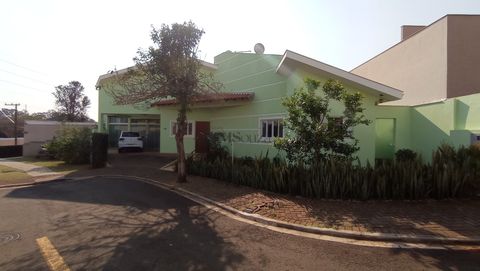 Foto Casa em Condomínio