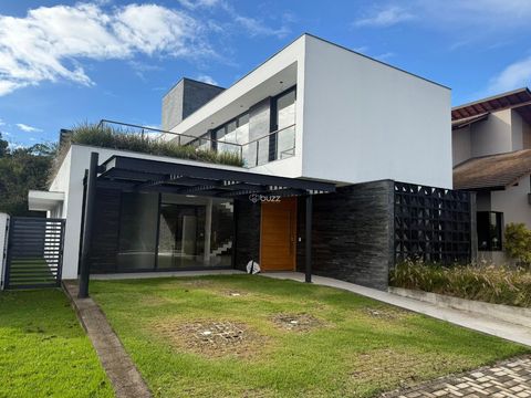 Foto Casa em Condomínio