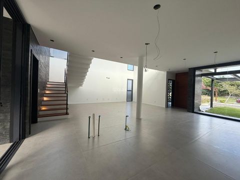Foto Casa em Condomínio