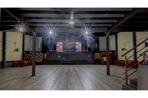 Foto Sala / Conjunto Comercial
