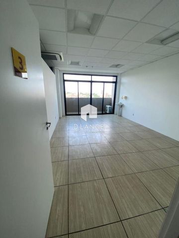Foto Sala / Conjunto Comercial