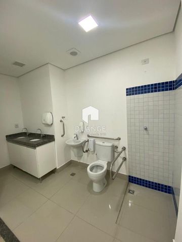 Foto Sala / Conjunto Comercial